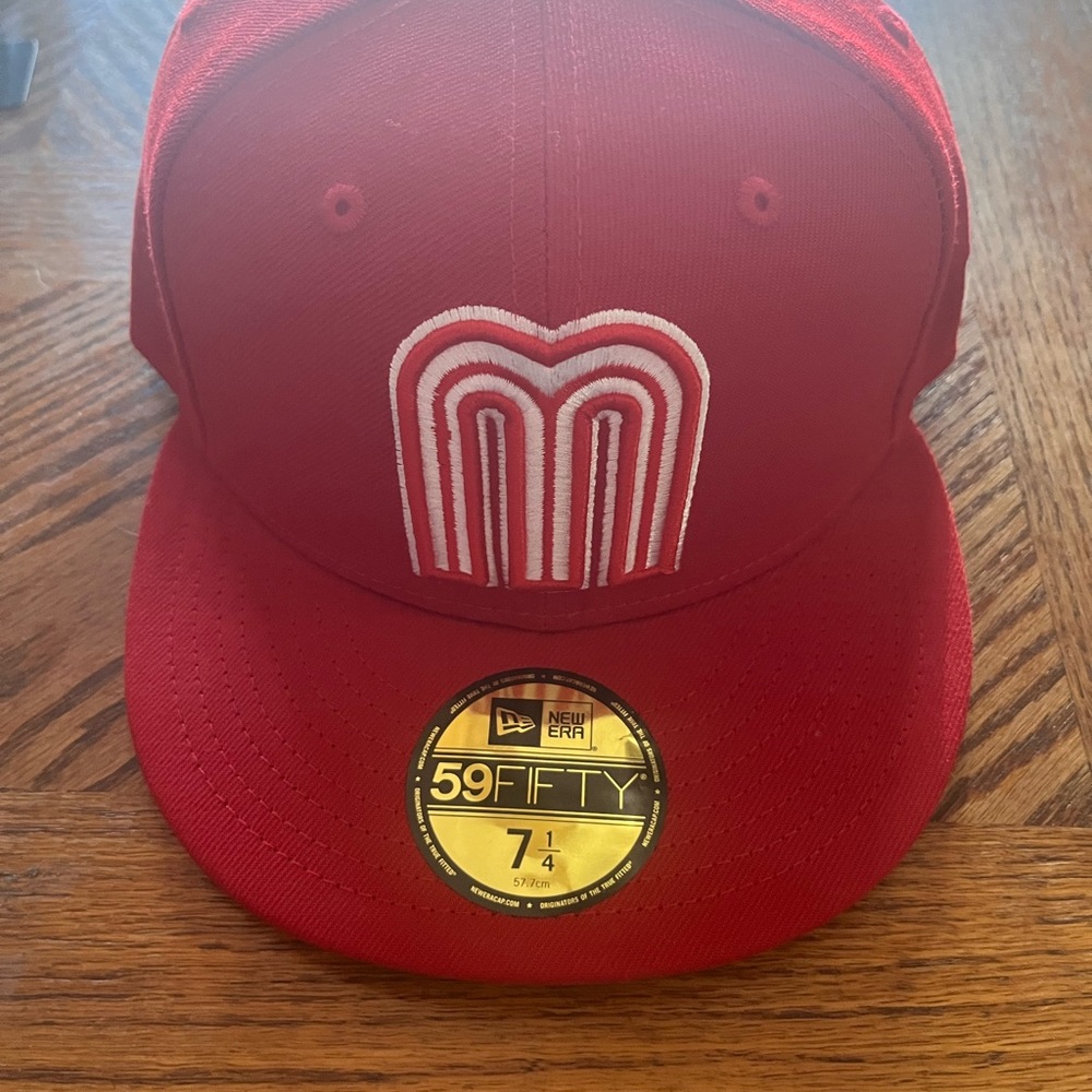 New Era Mexico Red and white Cap 7 1/4